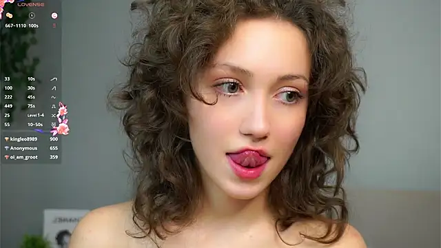 ZeniaBolich live sex cam