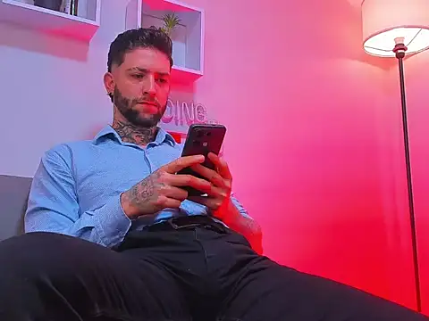 Supreme_Alpha live sex cam