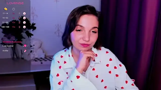 KindHazelHere_'s cam snapshot