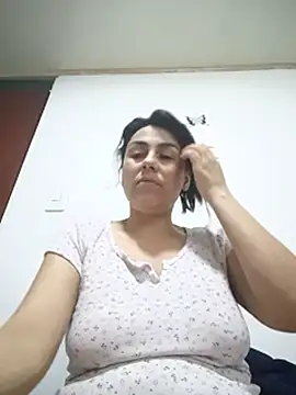 vanessa-titisM's cam snapshot