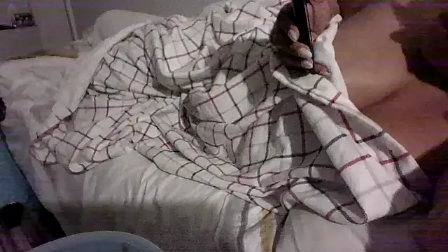 Toofat4you's cam snapshot