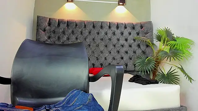 COMPTON_01 live sex cam