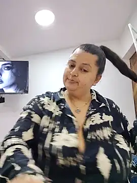 Miss_balloonsmila's cam snapshot