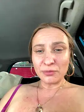 RuslanaXX live sex cam