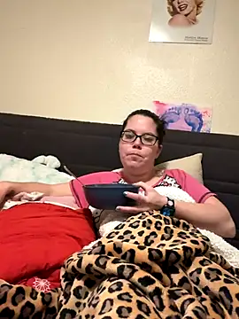 Hotmess_express420 live sex cam