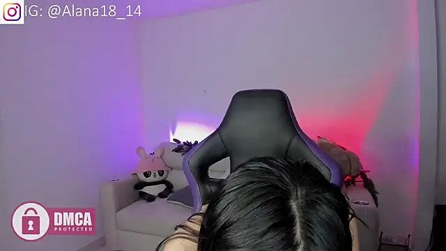 Alana_Pherson's cam snapshot