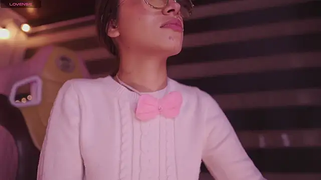 Lana_Dreams_'s cam snapshot