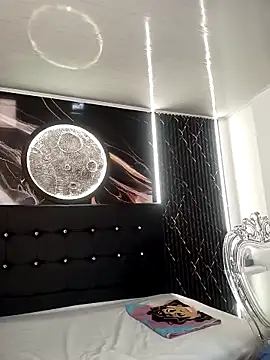 AnnaidThompson's cam snapshot