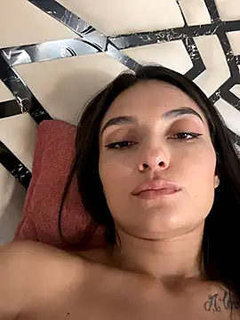 MiaKane99's cam snapshot