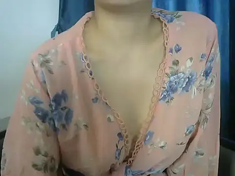 Manvi1510 live sex cam