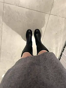 yimisun01 live sex cam