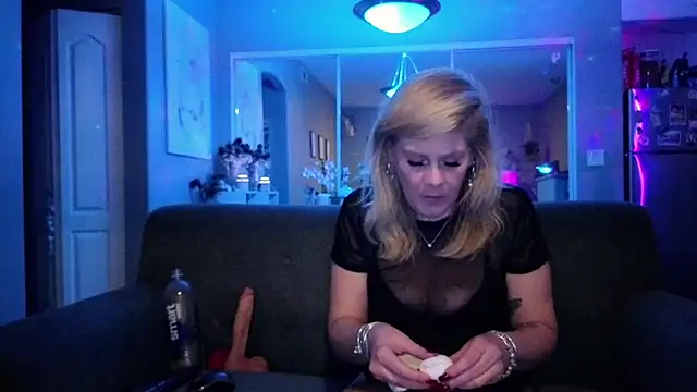 Lexi_Shocker's cam snapshot