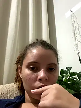 naughty_curly69's cam snapshot