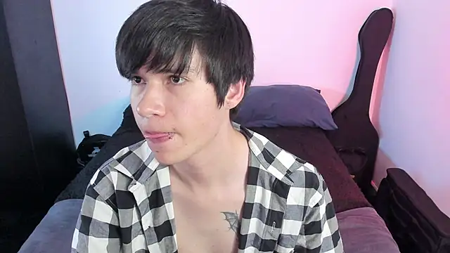 Adventure_twinks live sex cam