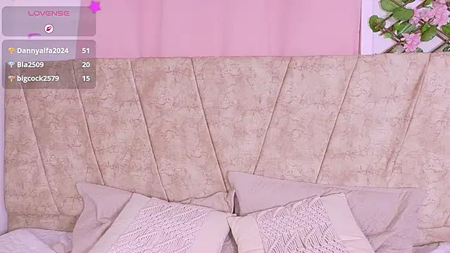 Karina_Wong's cam snapshot