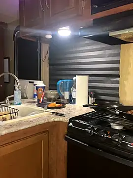 chellerayy's cam snapshot