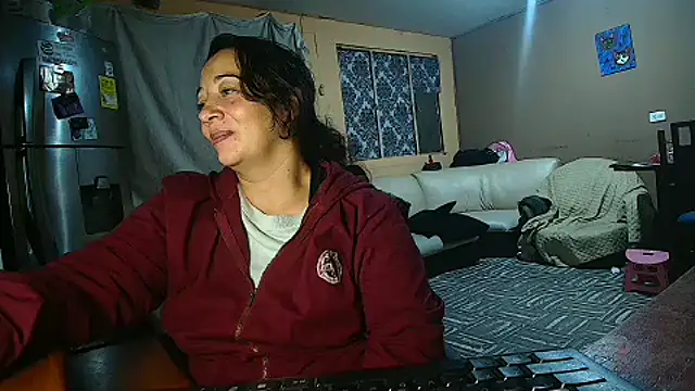 Karina_Aicarddi03's cam snapshot