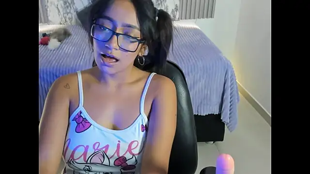 Valkyfoxxx's cam snapshot