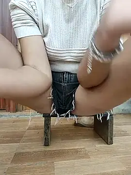 Yunami8's cam snapshot