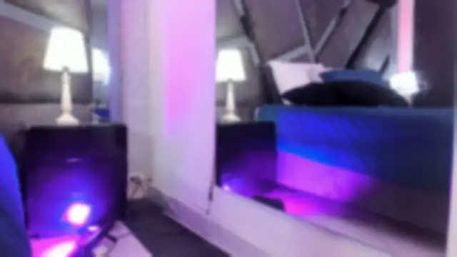 SnakeMuse's cam snapshot