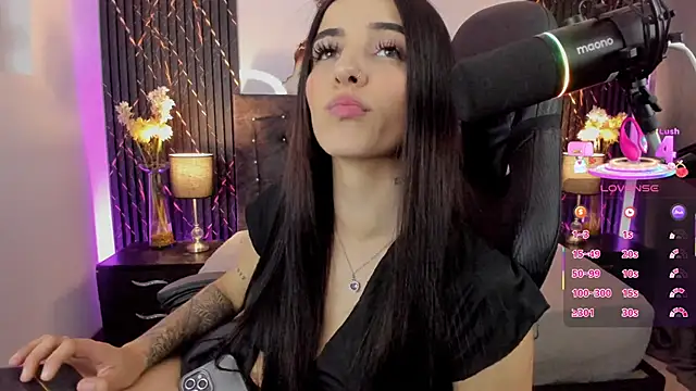 devlin_violett's cam snapshot