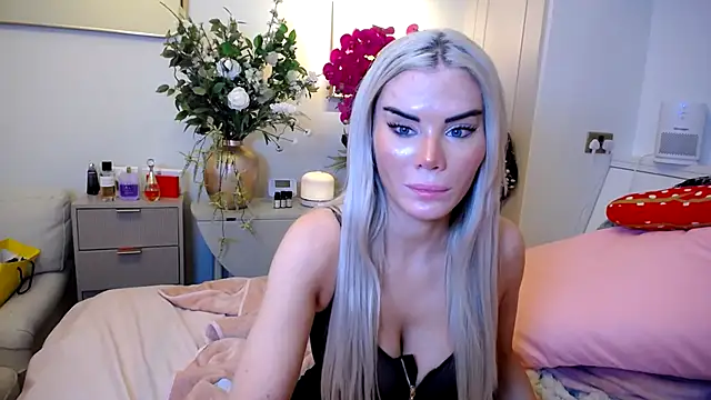 Carlamodel's web cam