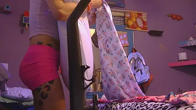 watermellonpussy live sex cam