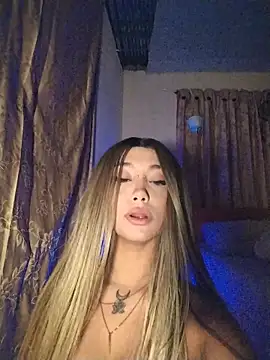 Ella_rr live sex cam