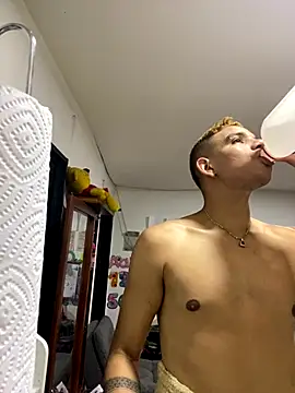 Dylams_maja live sex cam