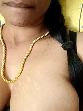 Ambika01 live sex cam