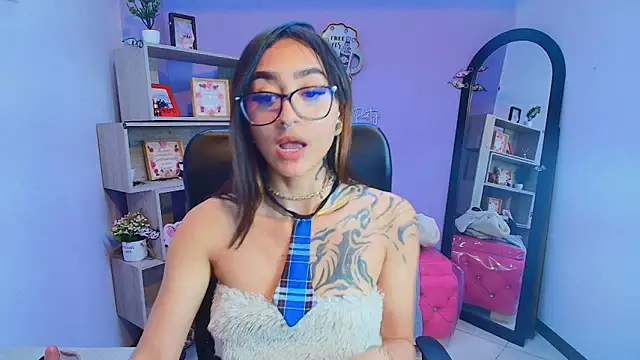 Miaa_Thopmson's cam snapshot