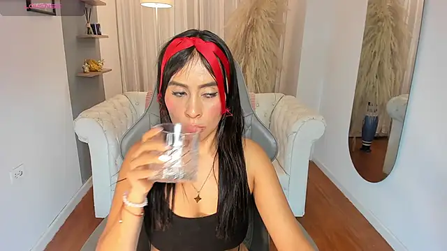 Natalia_Leon8's cam snapshot