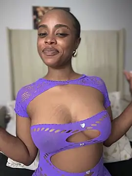 BhadBhad_Kitty's cam snapshot