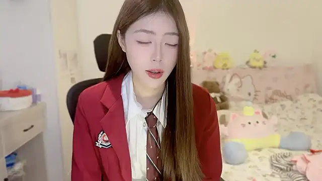 Onecutelittle's cam snapshot