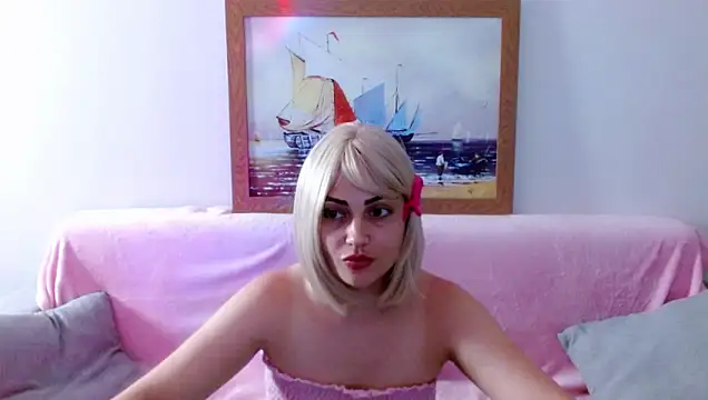 KingKylieK's cam snapshot