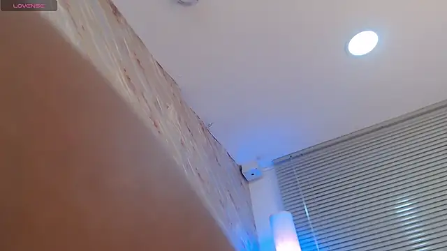 Lunaa_Milf's cam snapshot