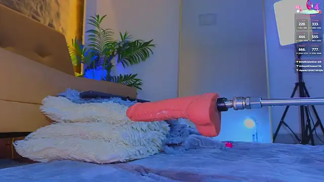 Isa__Blanc's cam snapshot