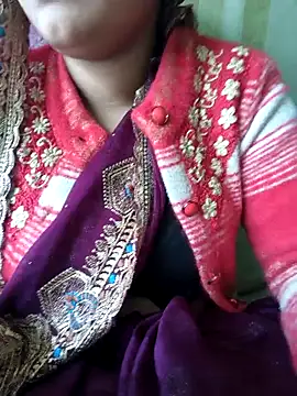 Chandni's cam snapshot