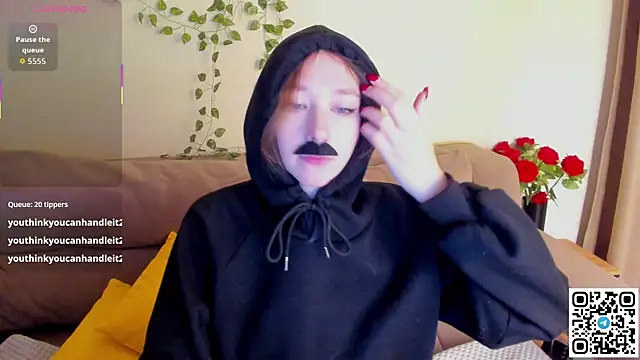 Miche1le_Allenne's cam snapshot