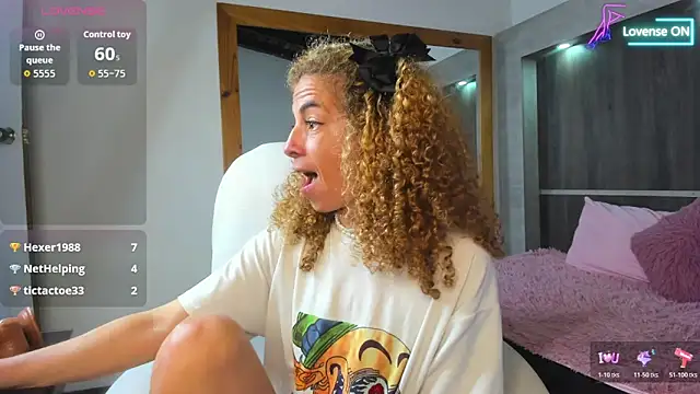 Bryna_'s cam snapshot