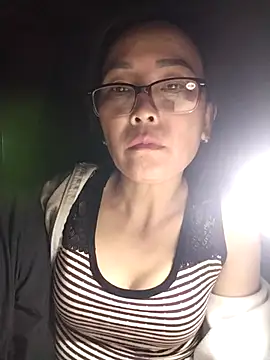 Feeling-hot's cam snapshot