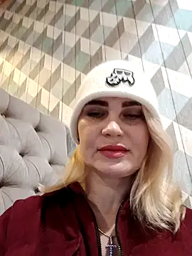 JennyOMay live sex cam