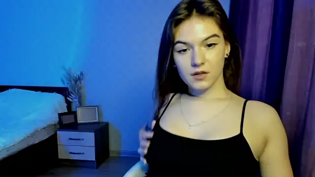 luna_lust_212's web cam