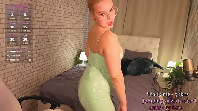 DaisyLy's cam snapshot