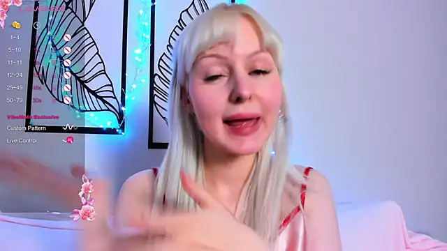 AdeleSilver's cam snapshot