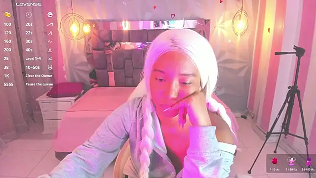 Saloome_collins's cam snapshot