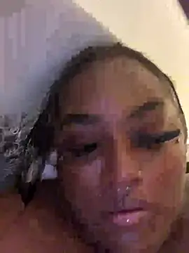 Cocomamii1's cam snapshot