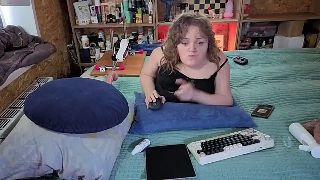MiniNatalie live sex cam