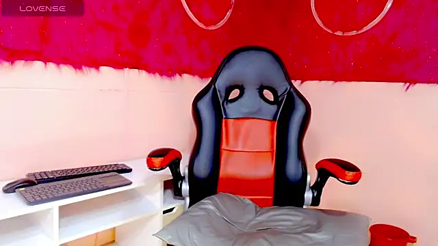 Victoria_Kastelo live sex cam