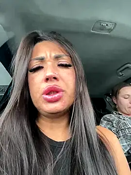 RuslanaXX's cam snapshot